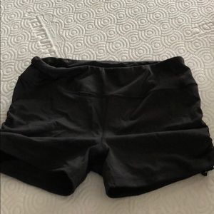 VSX sports black work out shorts!